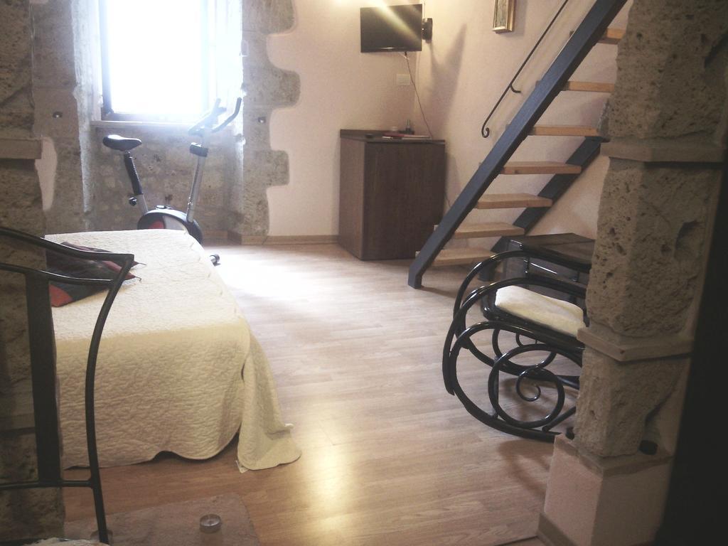 Ferienwohnung 4 Assi Pitigliano Zimmer foto